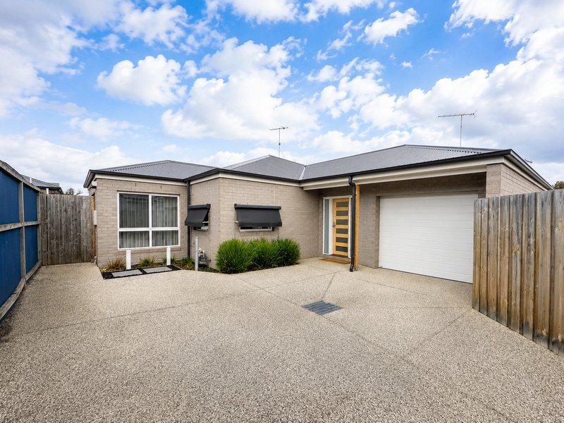 Photo - 24A Torquay Road, Belmont VIC 3216 - Image 1