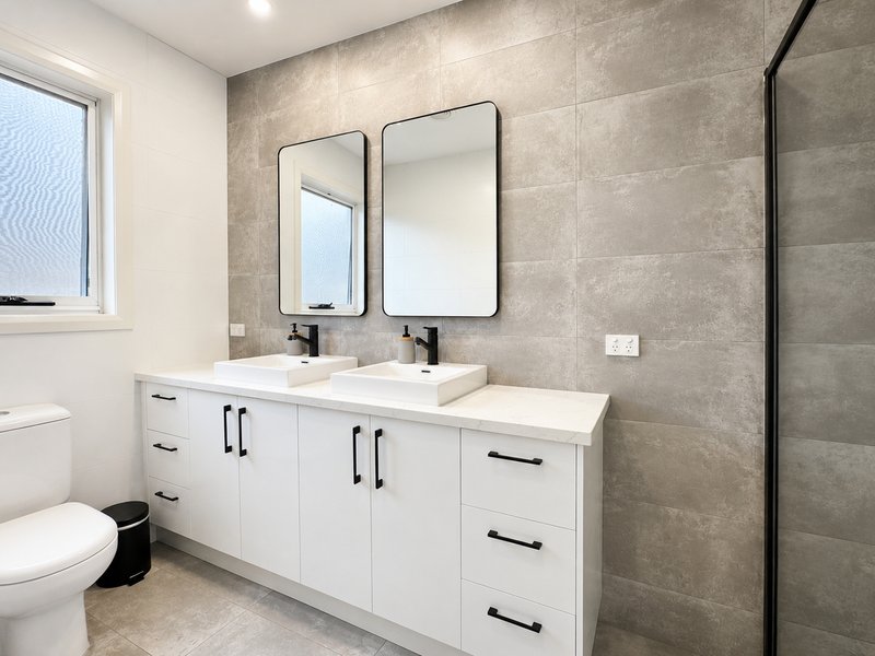 Photo - 24A Torquay Road, Belmont VIC 3216 - Image 7