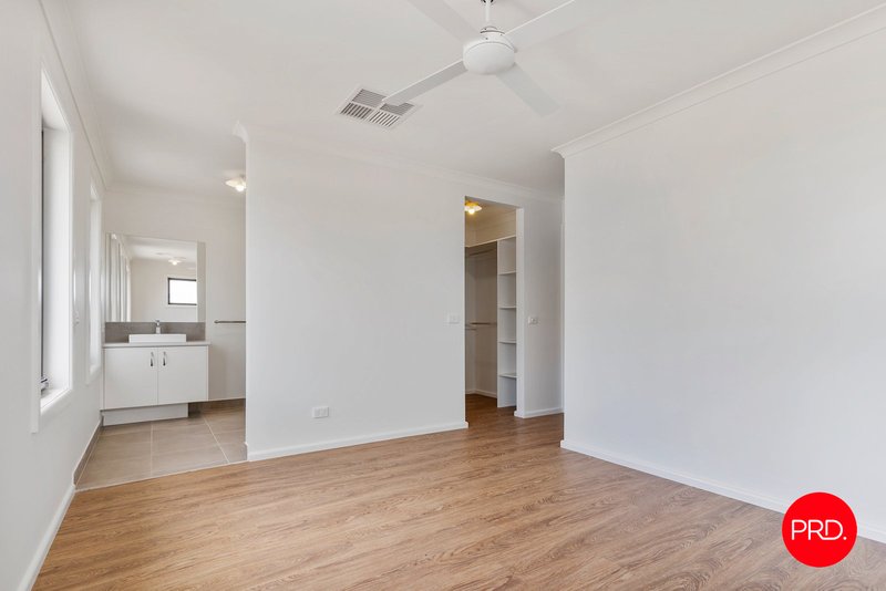 Photo - 24B Holmes Road, North Bendigo VIC 3550 - Image 5
