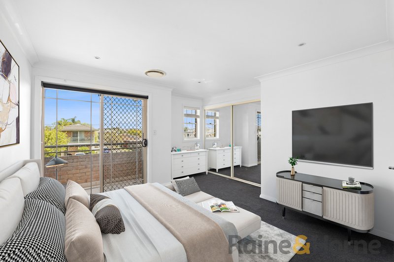 Photo - 24B Karabar Street, Fairfield Heights NSW 2165 - Image 3