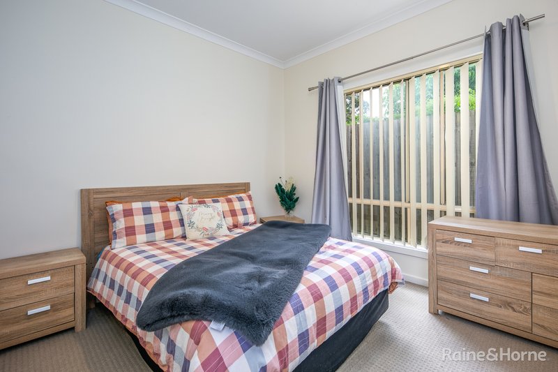 Photo - 24B Keith Avenue, Sunbury VIC 3429 - Image 7