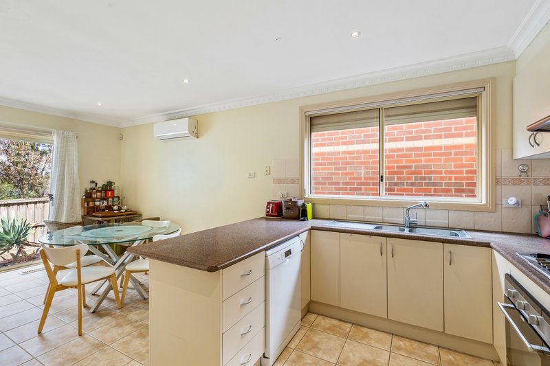 Photo - 25 /12 Rufus Street, Epping VIC 3076 - Image 3