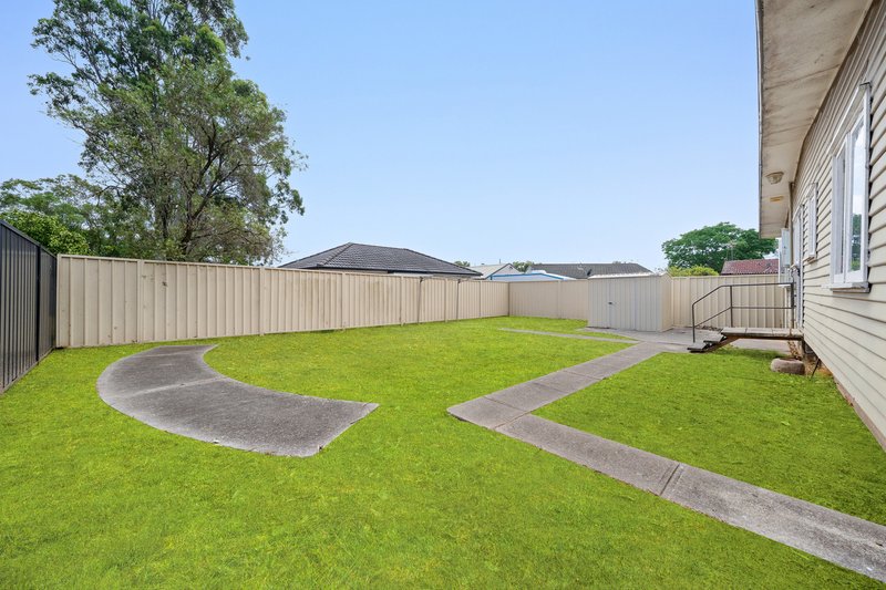 Photo - 25 & 25a Kilbride Avenue, Dharruk NSW 2770 - Image 6