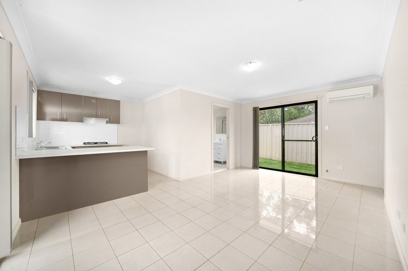 Photo - 25 & 25a Kilbride Avenue, Dharruk NSW 2770 - Image 10