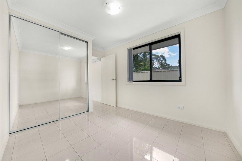 Photo - 25 & 25a Kilbride Avenue, Dharruk NSW 2770 - Image 12