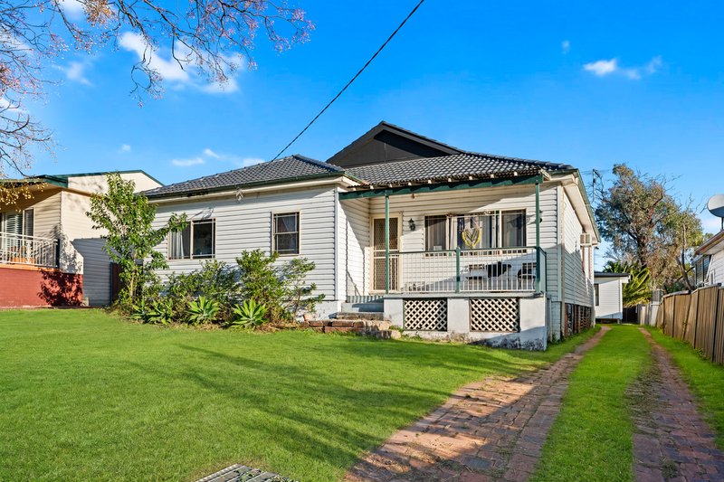 Photo - 25 & 25a Maranie Avenue, St Marys NSW 2760 - Image 1
