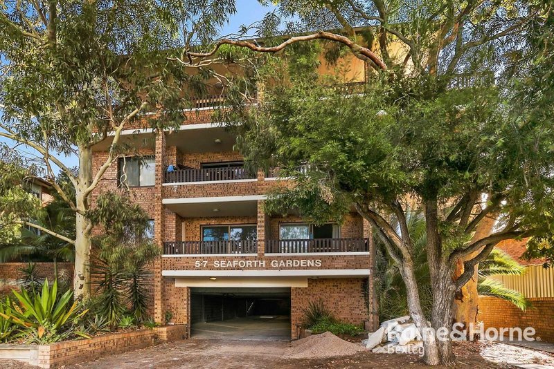 Photo - 2/5-7 English Street, Kogarah NSW 2217 - Image 4