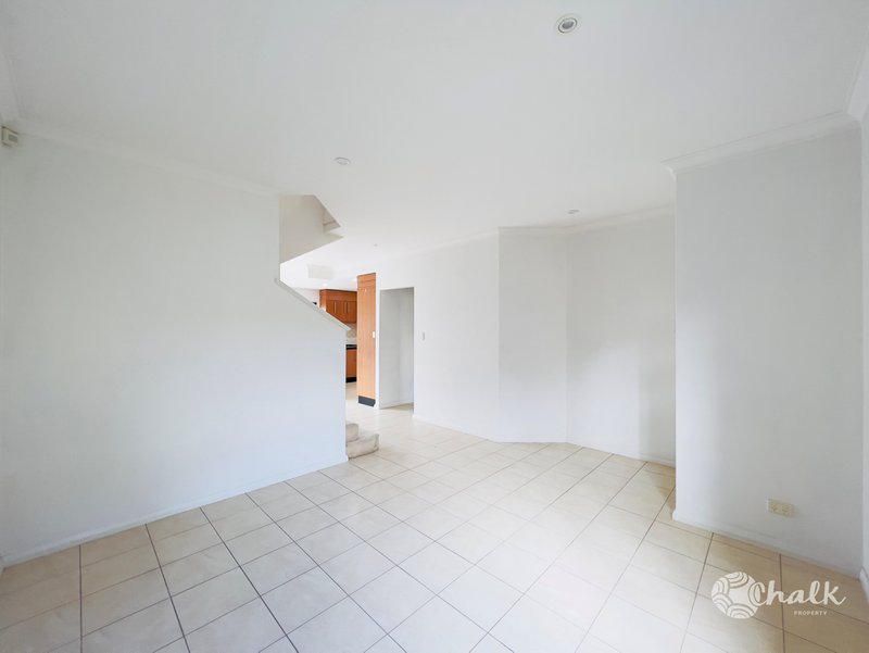 Photo - 2/5-7 Harrison Street, Rockingham WA 6168 - Image 4