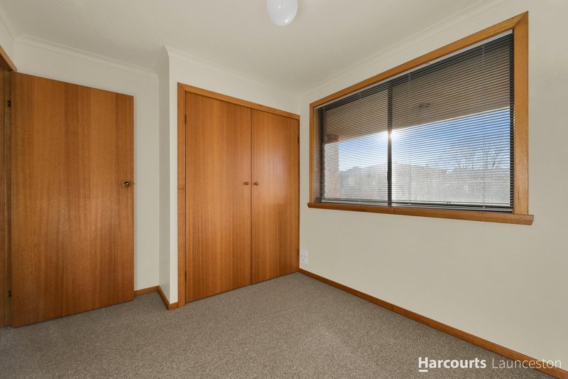 Photo - 2/5-7 Newnham Close, Newnham TAS 7248 - Image 14