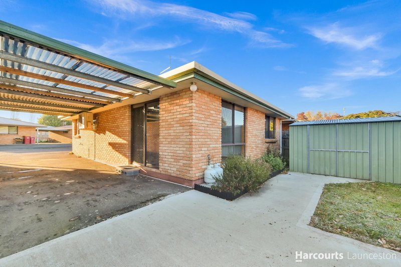 Photo - 2/5-7 Newnham Close, Newnham TAS 7248 - Image 17