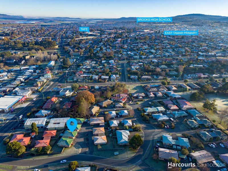 Photo - 2/5-7 Newnham Close, Newnham TAS 7248 - Image 23