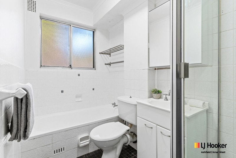 Photo - 2/5-7 Norton Street, Ashfield NSW 2131 - Image 5