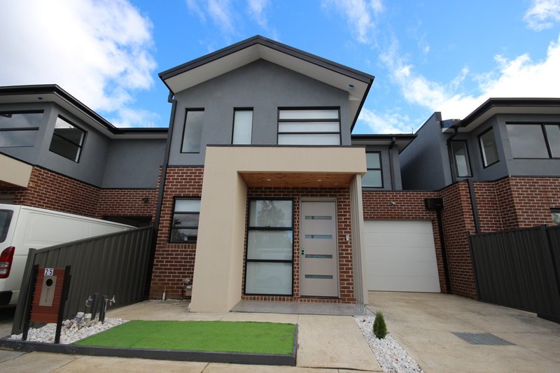 25 Accolade Drive, Craigieburn VIC 3064