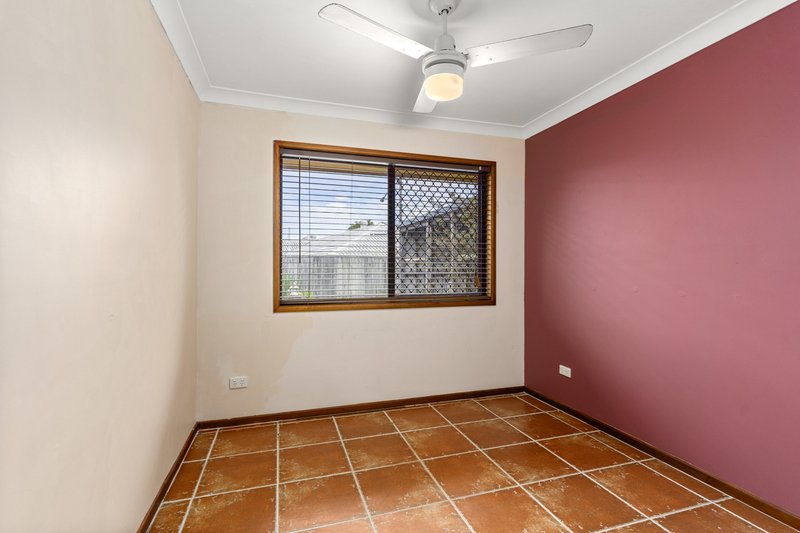 Photo - 25 Achilles Drive, Springwood QLD 4127 - Image 16