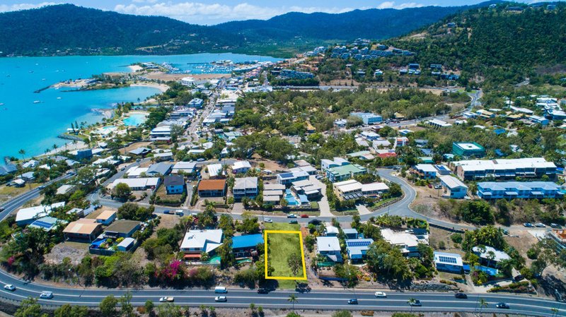 Photo - 25 Airlie Crescent, Airlie Beach QLD 4802 - Image 3