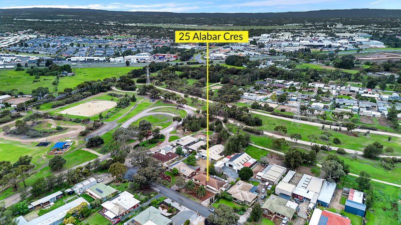 Photo - 25 Alabar Crescent, Globe Derby Park SA 5110 - Image 1