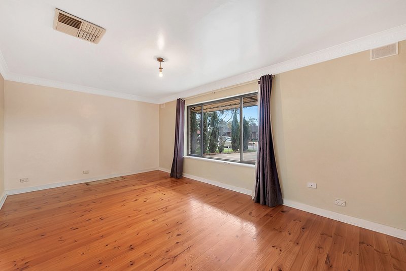 Photo - 25 Alabar Crescent, Globe Derby Park SA 5110 - Image 6