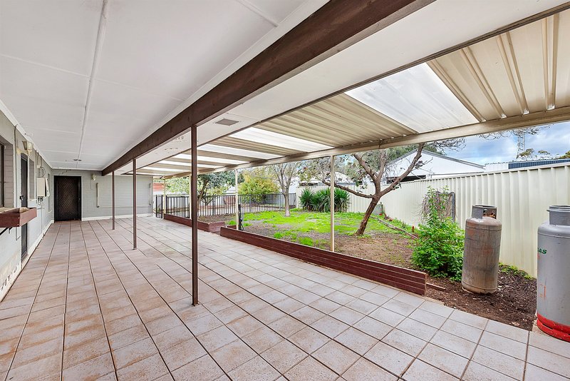 Photo - 25 Alabar Crescent, Globe Derby Park SA 5110 - Image 10