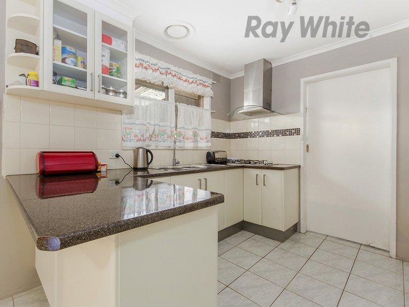 Photo - 25 Alan Street, Kings Park VIC 3021 - Image 4