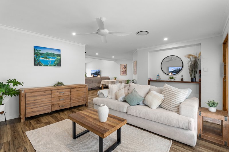 Photo - 25 Albicore Drive, Thornlands QLD 4164 - Image 3