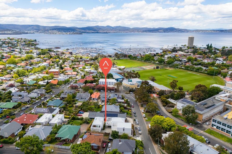 Photo - 2/5 Alexander Street, Sandy Bay TAS 7005 - Image 32