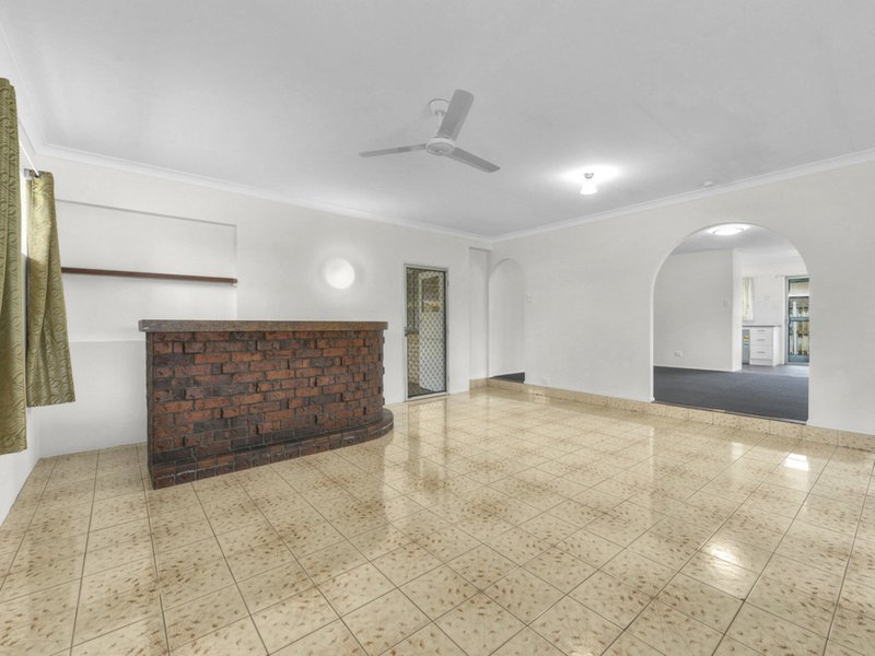 Photo - 25 Alkeeba Street, Banyo QLD 4014 - Image 5