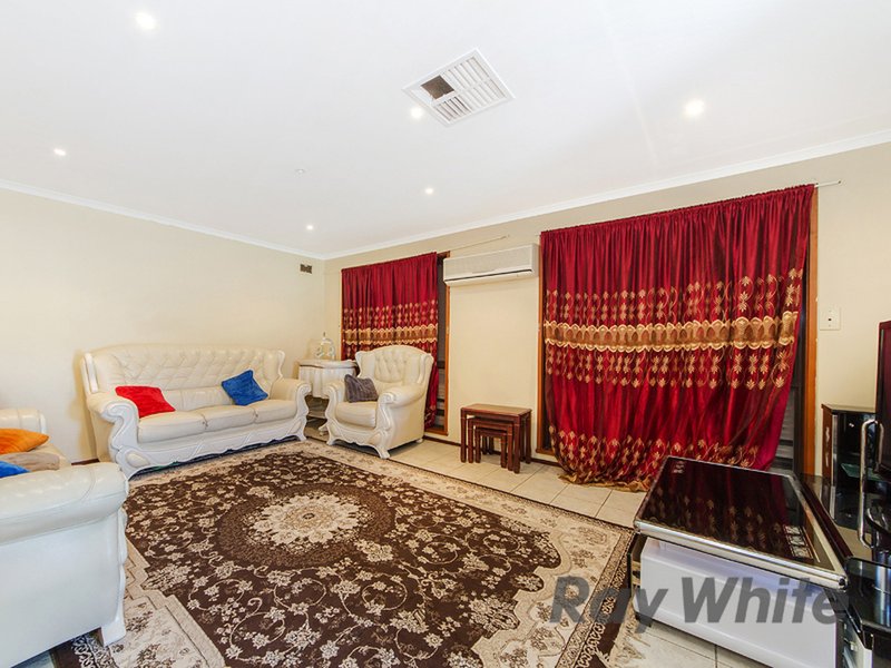 Photo - 25 Allandale Road, Kings Park VIC 3021 - Image 2