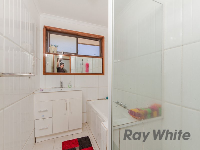 Photo - 25 Allandale Road, Kings Park VIC 3021 - Image 5