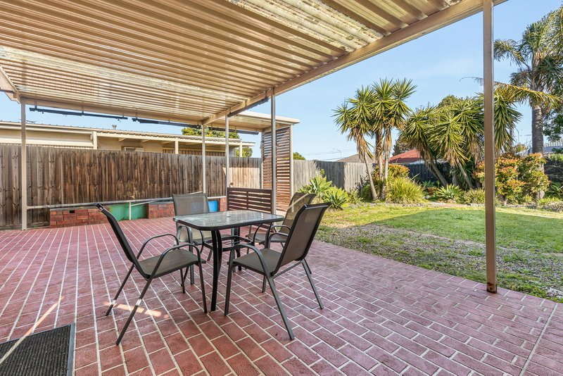 Photo - 25 Alma Street, Craigieburn VIC 3064 - Image 14