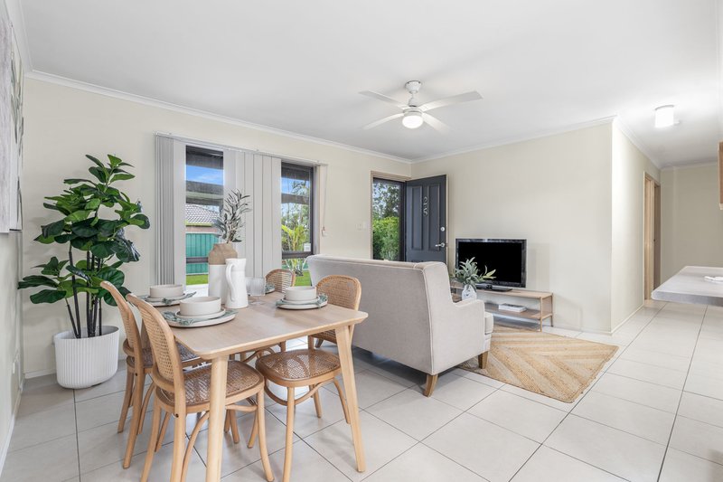 Photo - 25 Ammons Street, Browns Plains QLD 4118 - Image 3
