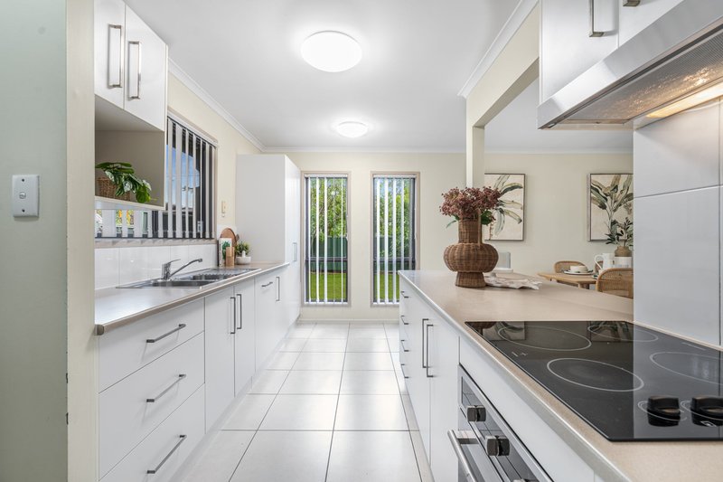 Photo - 25 Ammons Street, Browns Plains QLD 4118 - Image 6