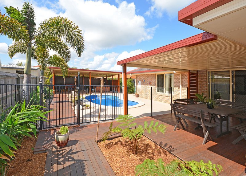 25 Anchorage Circuit, Point Vernon QLD 4655