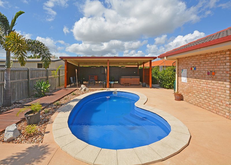 Photo - 25 Anchorage Circuit, Point Vernon QLD 4655 - Image 18