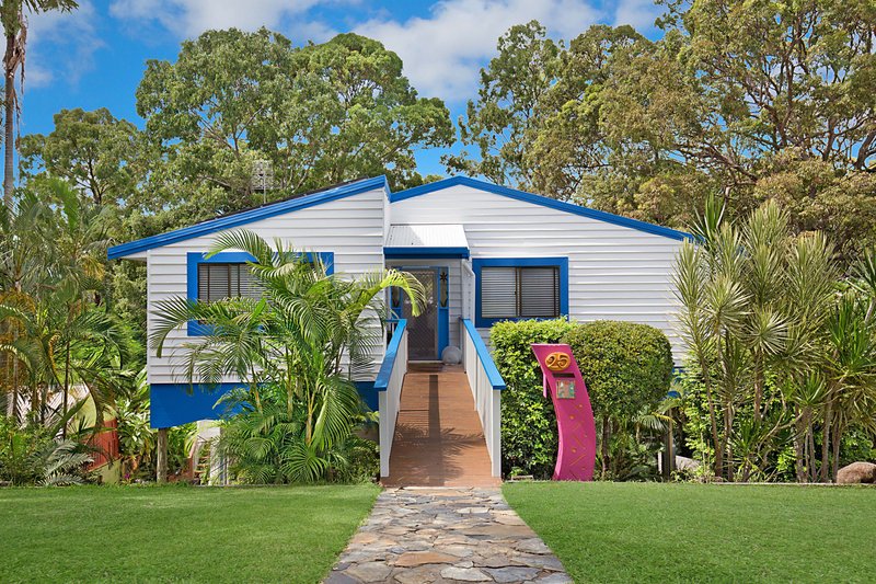 25 Anconia Avenue, Tweed Heads West NSW 2485