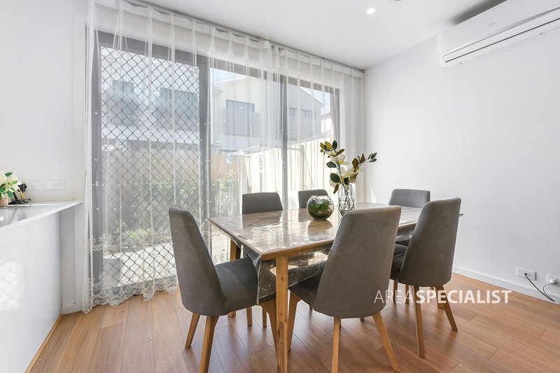 Photo - 25 Aspect Drive, Keysborough VIC 3173 - Image 5