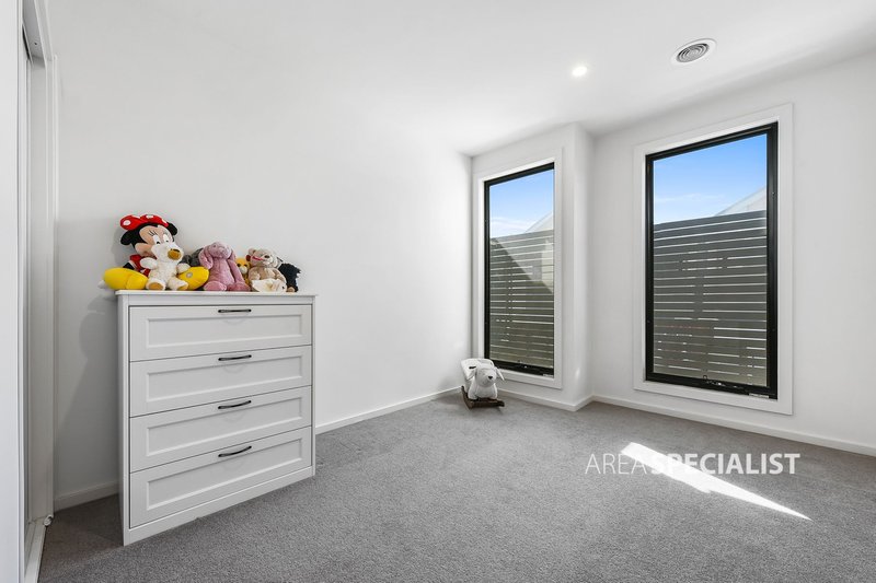 Photo - 25 Aspect Drive, Keysborough VIC 3173 - Image 15