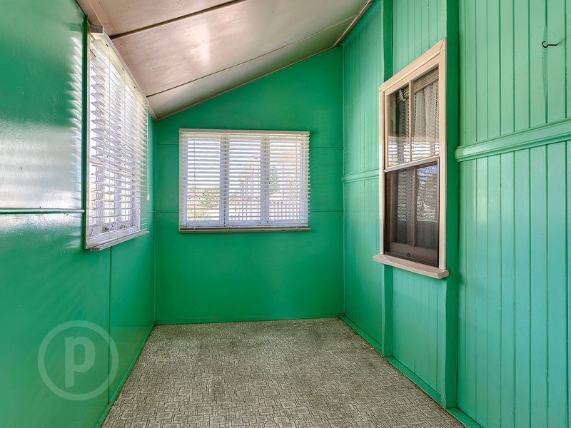 Photo - 25 Aylesford Street, Annerley QLD 4103 - Image 10