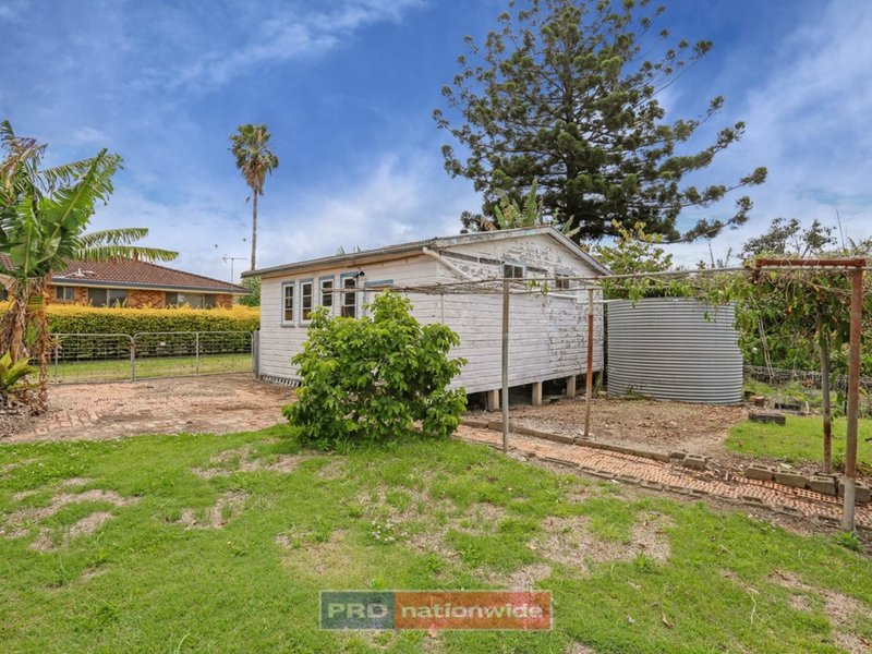 Photo - 25 Azalea Avenue, Coffs Harbour NSW 2450 - Image 3