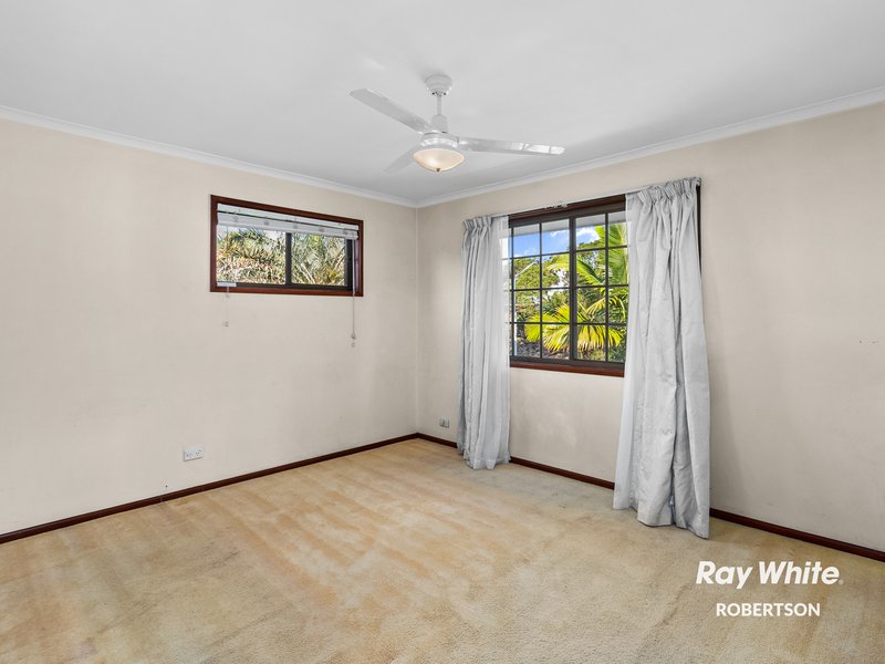 Photo - 25 Bacchus Street, Robertson QLD 4109 - Image 12