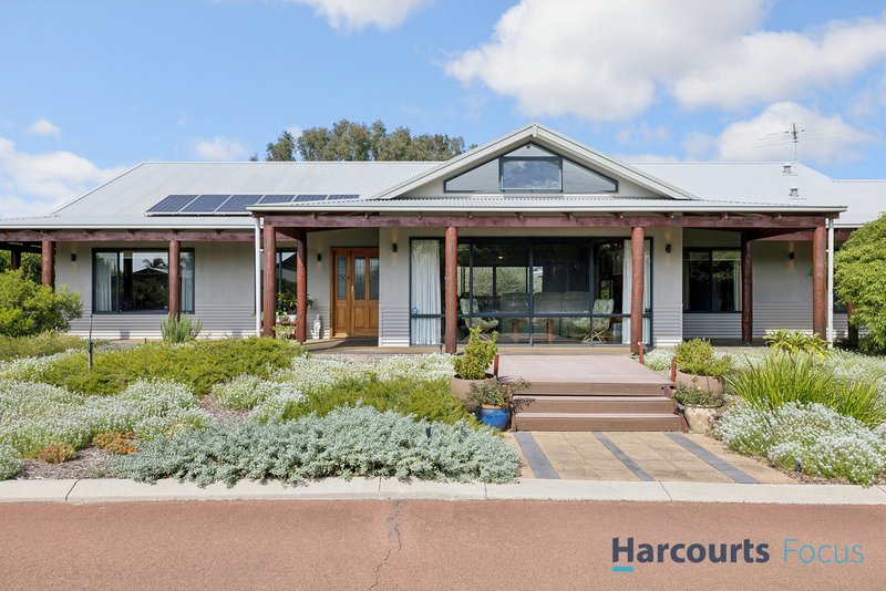 Photo - 25 Ballagar Road, Byford WA 6122 - Image 3