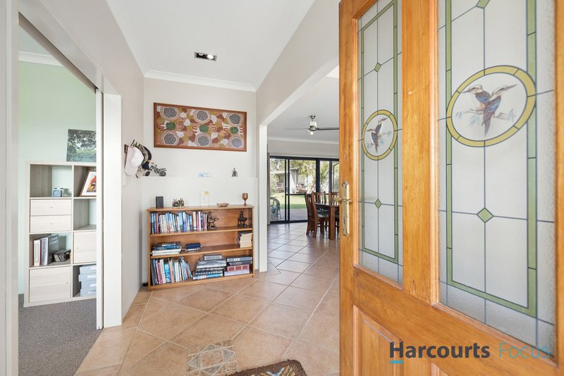 Photo - 25 Ballagar Road, Byford WA 6122 - Image 6