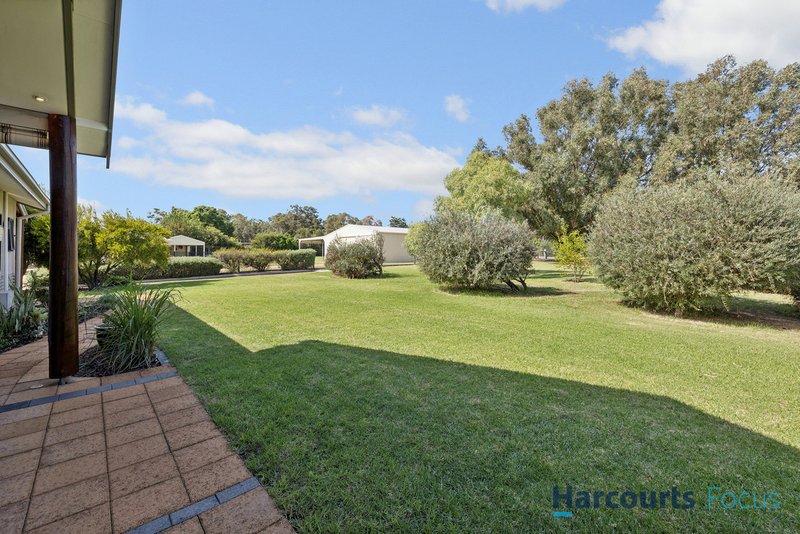 Photo - 25 Ballagar Road, Byford WA 6122 - Image 28