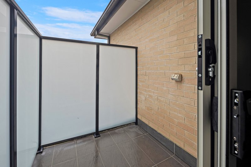 Photo - 2/5 Balmain Court, Lalor VIC 3075 - Image 10