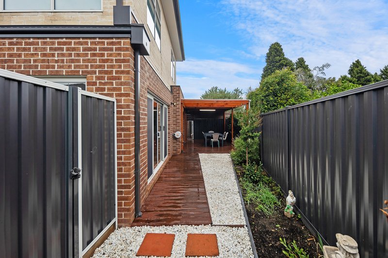 Photo - 2/5 Balmain Court, Lalor VIC 3075 - Image 21