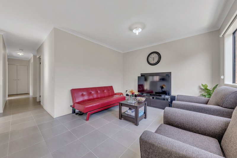 Photo - 25 Balvicar Way, Mernda VIC 3754 - Image 9