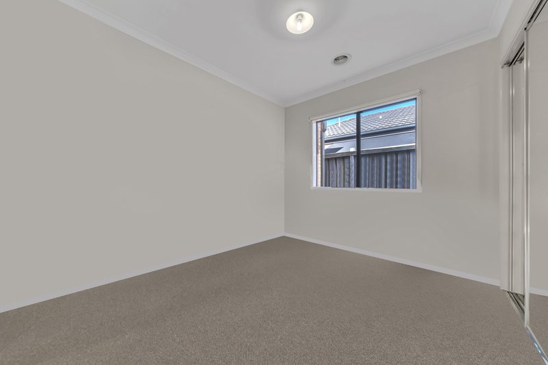 Photo - 25 Balvicar Way, Mernda VIC 3754 - Image 13