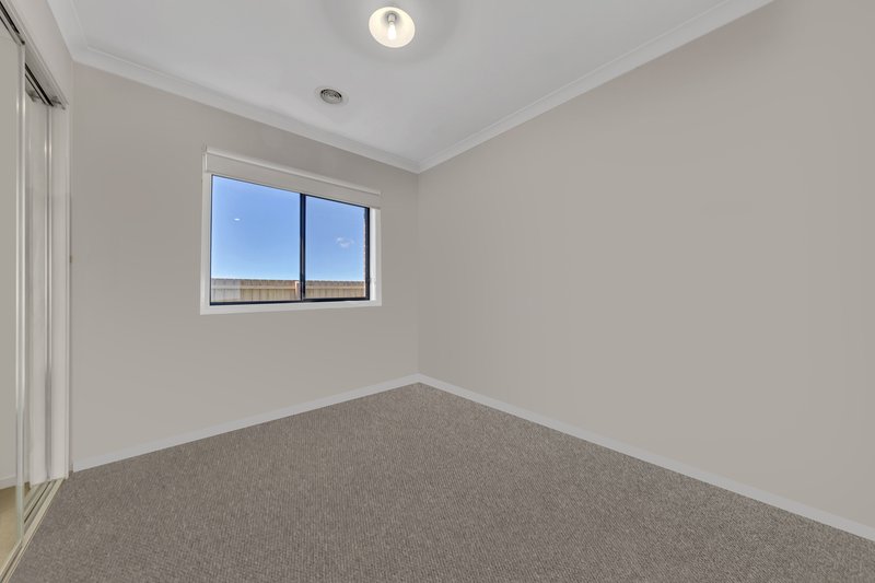 Photo - 25 Balvicar Way, Mernda VIC 3754 - Image 14