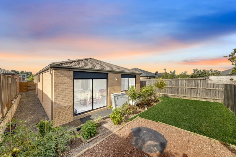 Photo - 25 Balvicar Way, Mernda VIC 3754 - Image 16