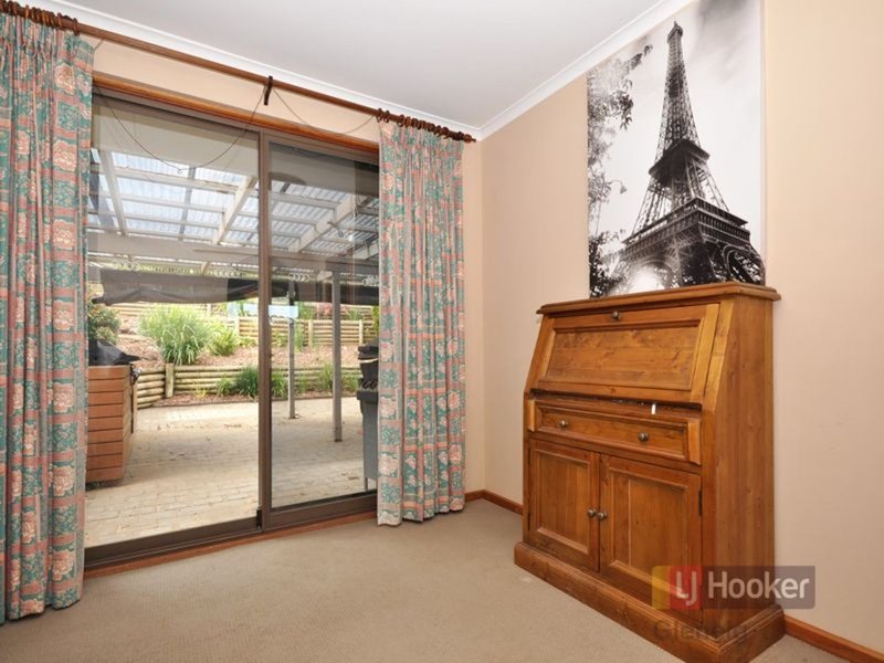 Photo - 25 Banksia Road, Aberfoyle Park SA 5159 - Image 12