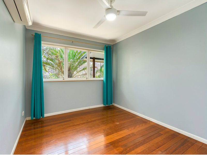 Photo - 25 Barkala Street, The Gap QLD 4061 - Image 12